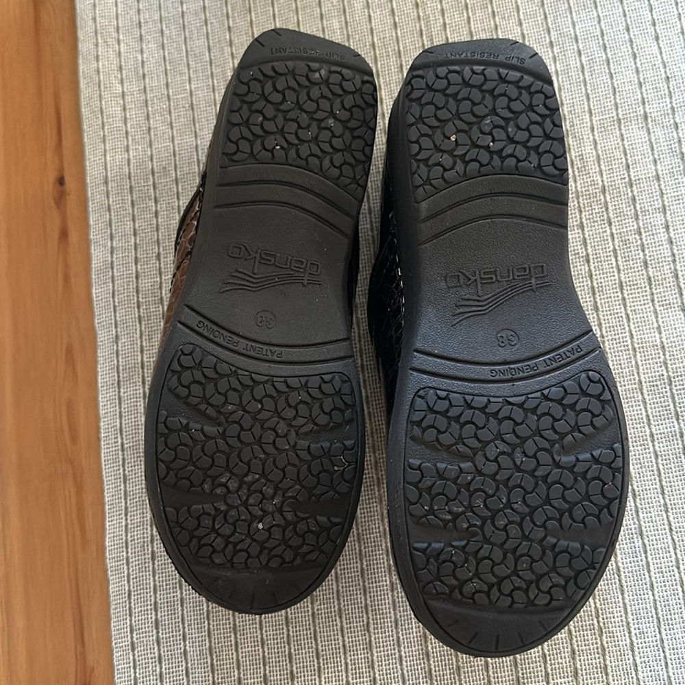 Dansko Clogs - Picture 3 of 6